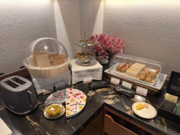 Singapore Airlines Silverkris Lounge Bangkok Sandwiches2