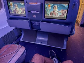Thai Airways Boeing 777 200 Business Class Doppel Fenster Plaetze