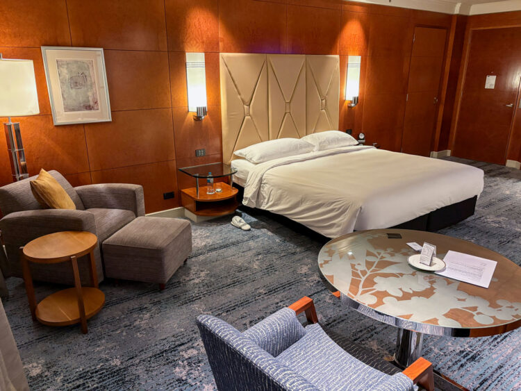 Park Hyatt Melbourne Hotel Zimmer Bett Sofa