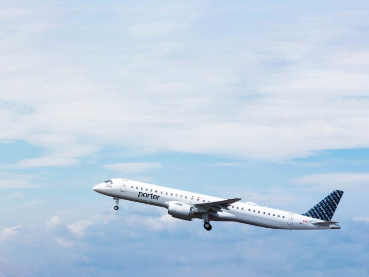 Porter Airlines Flugzeug Embraer E195 E2 Copyright