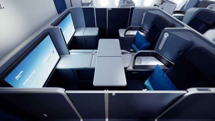 Discover Airlines Ocean Blue Business Class Suite 1