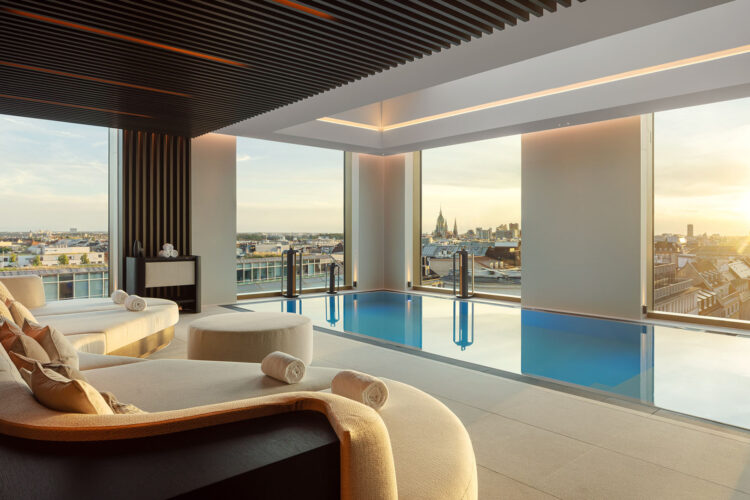 Koenigshof, A Luxury Collection Hotel, Munich Private Spa Pool Copyright