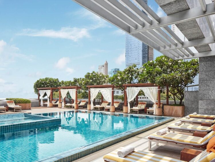Four Seasons Hotel Mumbai Pool Copyright