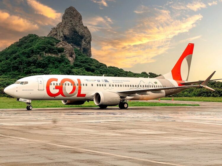 Gol Linhas Aereas Boeing 737 Copyright