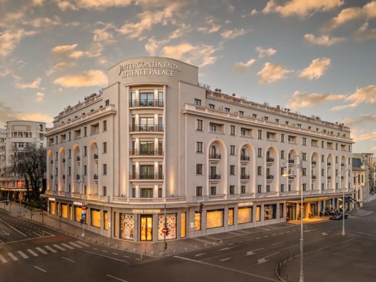 Intercontinental Athenee Palace Bucharest Fassade2 Copyright