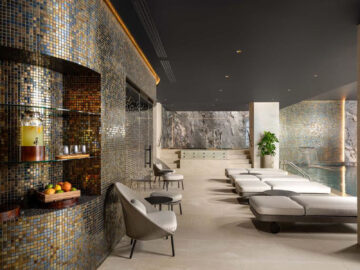 Intercontinental Athenee Palace Bucharest Wellness Pool Copyright