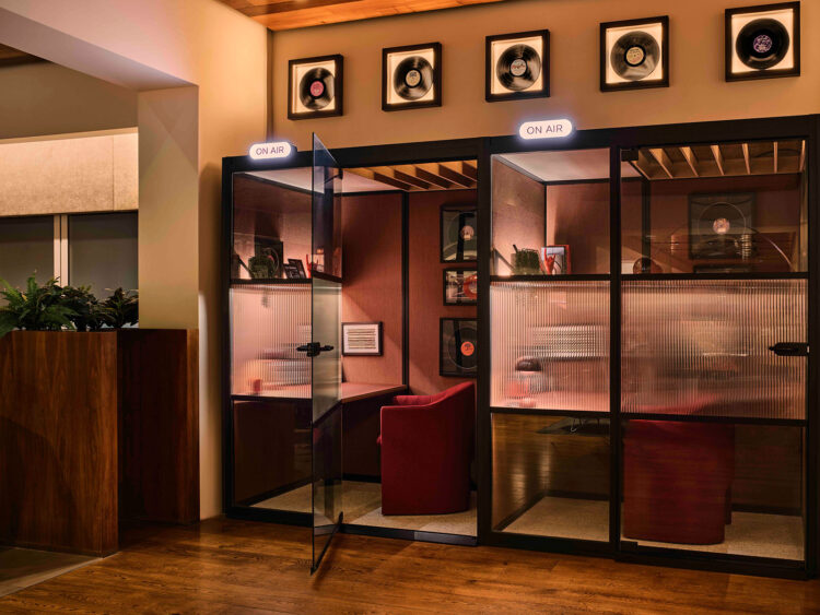Virgin Clubhouse Lhr Work Pods Copyright