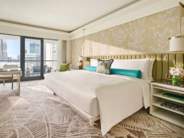 Mandarin Oriental Singapore Deluxe Room With Balcony King Copyright
