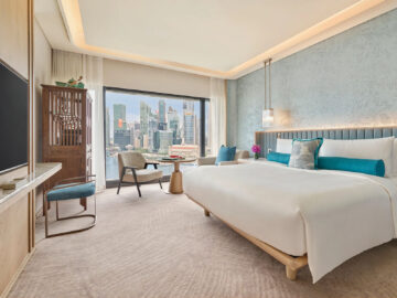 Mandarin Oriental Singapore Marina Bay View Room Copyright