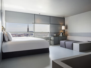 So Vienna Deluxe Room Cathedral View Copyright