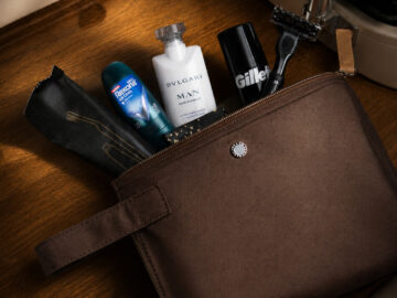 Emirates Business Class Bulgari Amenity Kit For Men Juni 2026 Copyright