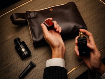 Emirates First Class Bulgari Amenity Kit For Men Juni 2026 Copyright