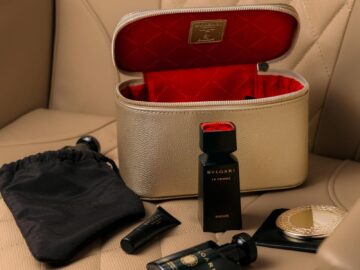 Emirates First Class Bulgari Amenity Kit For Women Juni 2026 Copyright