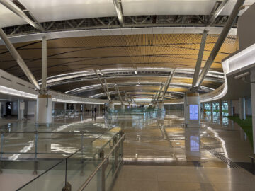 Emirates Lounge Bangkok Flughafen Satelliten Terminal