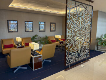 Emirates Lounge Bangkok Sitze Ecke