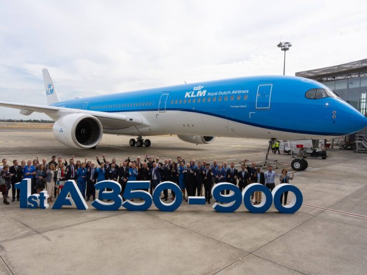 KLM Flugzeug Airbus A350-900 Auslieferung