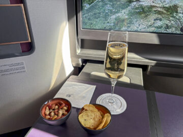 Qatar Airways Boeing 787 9 Business Class Adient Ascent Essen
