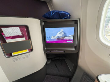 Qatar Airways Boeing 787 9 Business Class Adient Ascent Sitz Sicht Ife