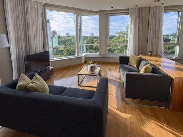 Intercontinental Berlin Prestige Corner Suite Wohnzimmer Hotel Tiergarten Ausblick