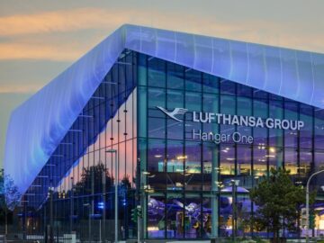 Lufthansa Group Hangar One Fassade Copyright