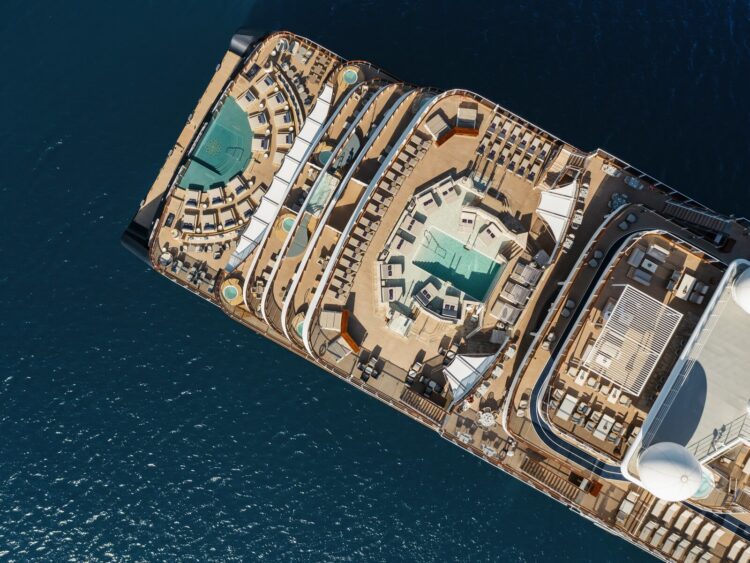 Explora Journeys Schiff Explora I Pools Von Oben Copyright