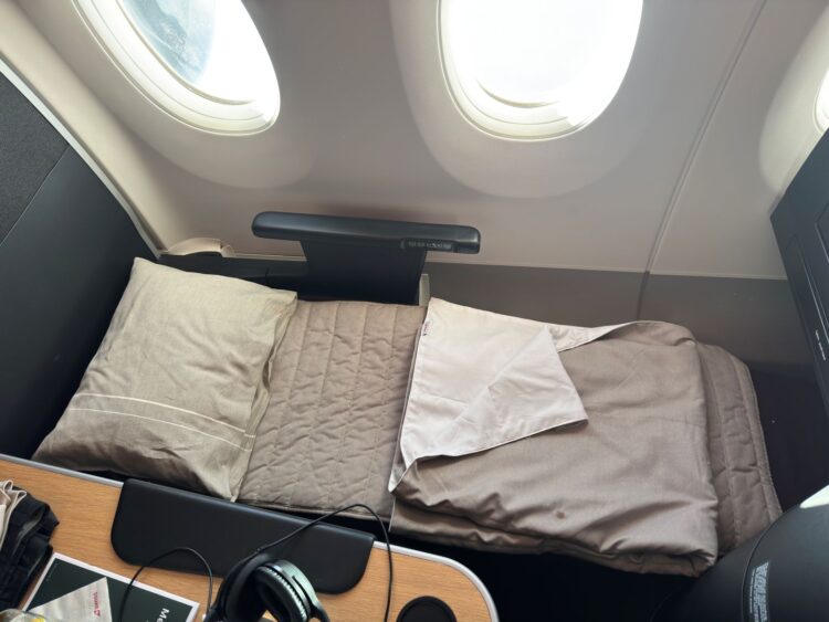 Swiss Business Class Airbus A350 Sitz Bett