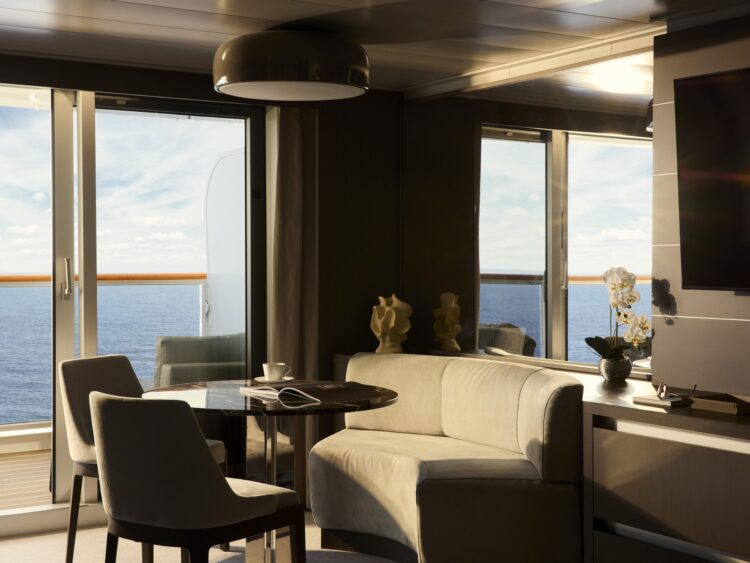 Explora Deluxe Penthouse Sitzbereich Copyright