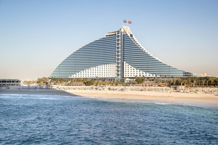 Jumeirah Beach Hotel Gebaeude Copyright