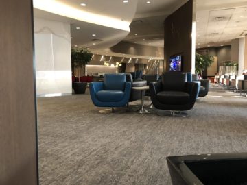 air canada maple leaf lounge calgary blick in die lounge1