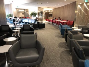 air canada maple leaf lounge calgary sitzmoeglichkeiten1
