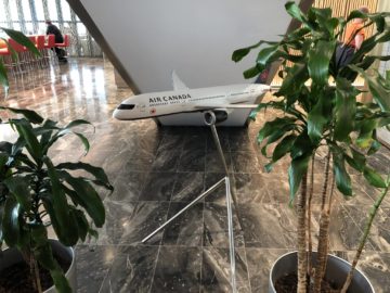 air canada maple leaf lounge vancouver air canada modell