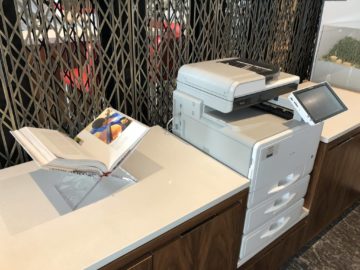 air canada maple leaf lounge vancouver drucker