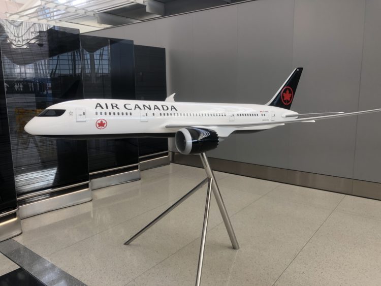 Air Canada Signature Suite Toronto Flugzeugmodell