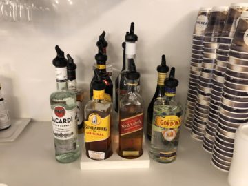 air new zealand brisbane international lounge hochprozentiger alkohol