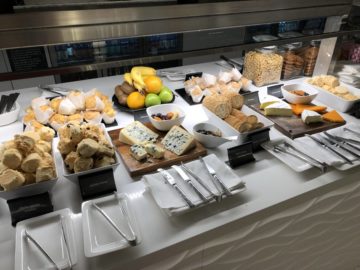 air new zealand brisbane international lounge kaeseauswahl