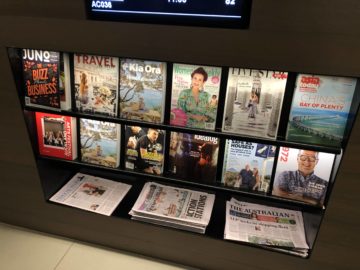air new zealand brisbane international lounge zeitschriften zeitungen