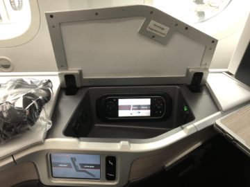 air canada business class boeing 787 9 fernbedienung sitzeinstellung