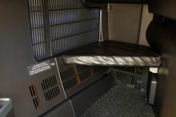 aircanada business class boeing 777 fussablage