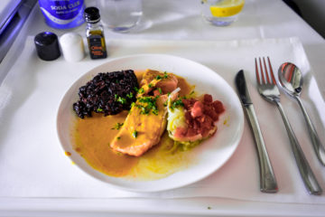 aircanada business class boeing 777 lachsfilet