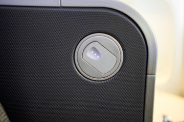 aircanada business class boeing 777 leselampe