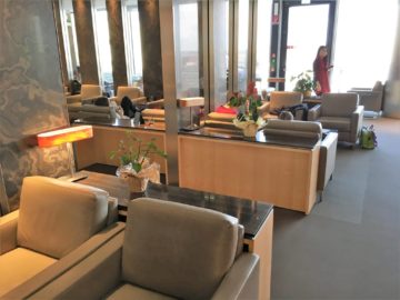 aircanada maple leaf gold lounge frankfurt sessel