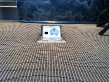 aircanada maple leaf gold lounge frankfurt steckerboden