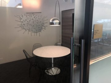 american express centurion lounge hong kong meetingroom3