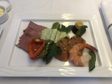 ana business class boeing 777 300 trocken rindfleisch