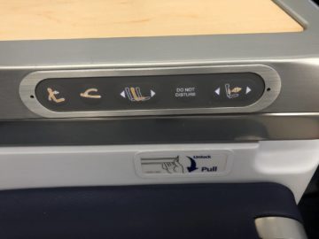ana business class b787 9 sitzeinstellung tisch