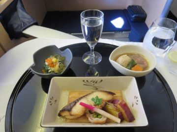 ana first class boeing 777 300er essen 6