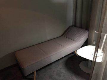 austrian airlines business class lounge wien terminal d liege relaxarea