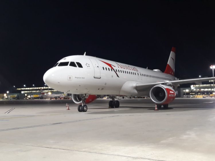 austrian airlines flugzeug wien