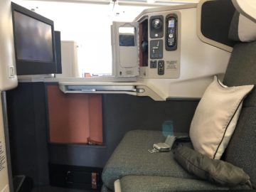 cathay pacific business class a330 mittelsitz