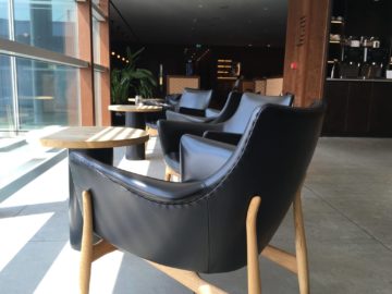 cathaypacific business class lounge londonheathrow sitzsessel